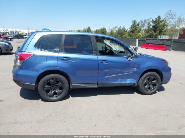 JF2SJAACXJG560929 Subaru Forester 2.5i