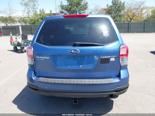 JF2SJAACXJG560929 Subaru Forester 2.5i