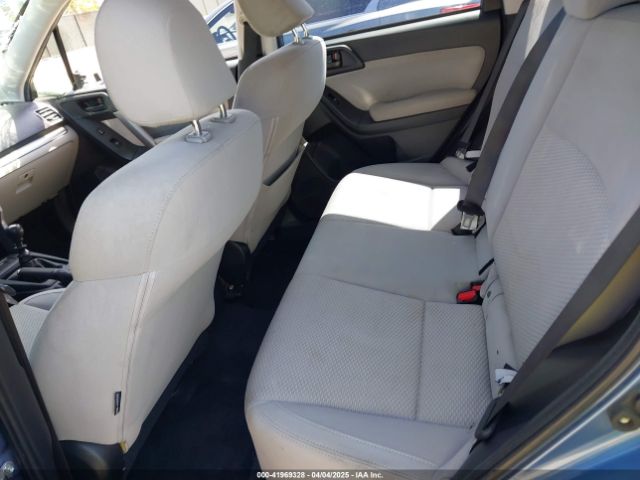 JF2SJAACXJG560929 Subaru Forester 2.5i