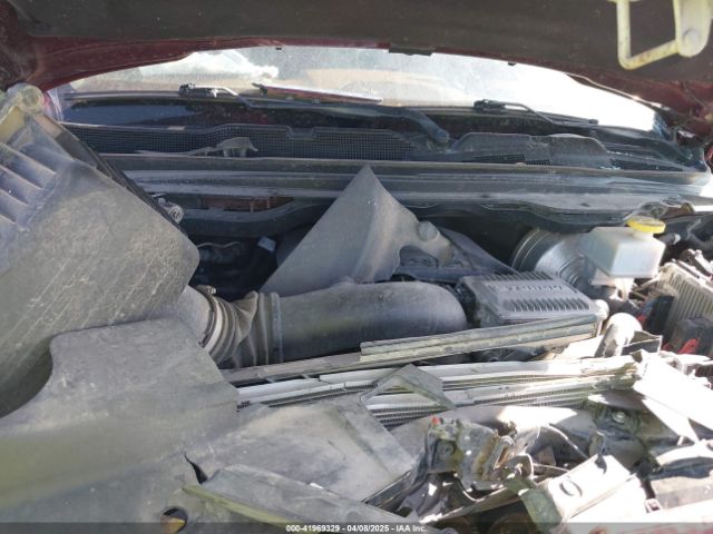 1C6RREJT3NN143075 RAM 1500 Laramie  4x2 5'7 Box