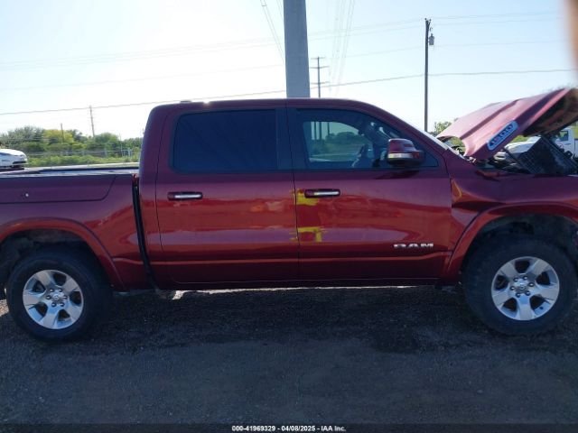 1C6RREJT3NN143075 RAM 1500 Laramie  4x2 5'7 Box
