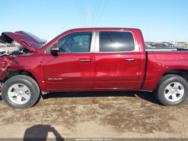 1C6RREJT3NN143075 RAM 1500 Laramie  4x2 5'7 Box