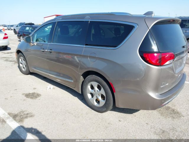 2017 CHRYSLER PACIFICA 2C4RC1EG8HR592033 Photo 2