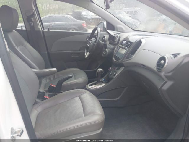 1G1JE5SB0F4107948 Chevrolet Sonic Ltz Auto
