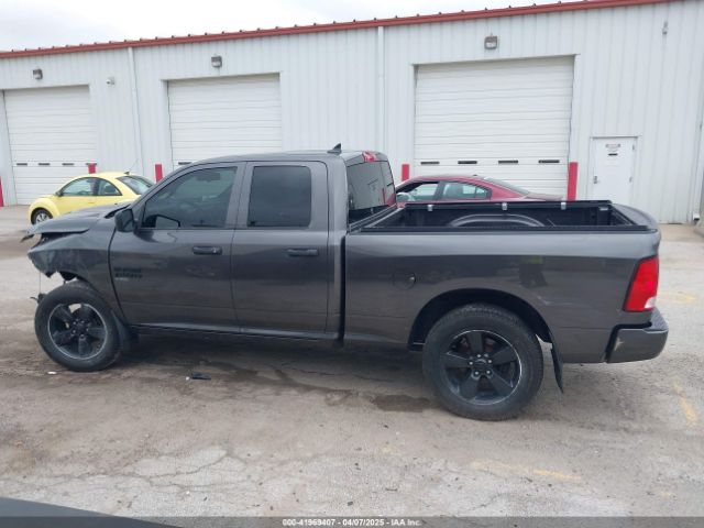 1C6RR7FG1KS547920 RAM 1500 Classic Express  4x4 6'4 Box