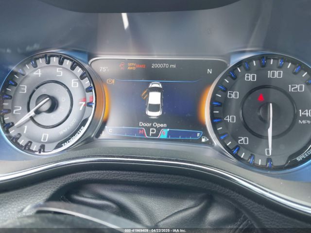 1C3CCCDG6FN644289 Chrysler 200 S