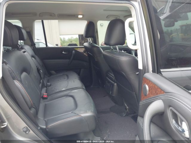 JN8AY2ND2J9055135 Nissan Armada Sl