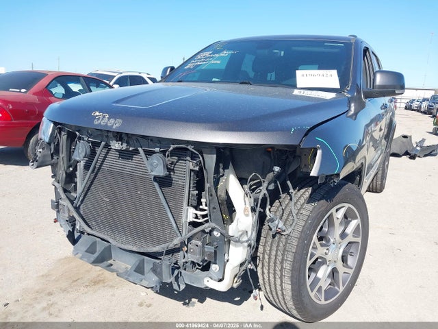 1C4RJEBG0JC141548 Jeep Grand Cherokee Sterling Edition 4x2