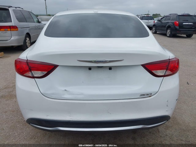 Chrysler 200 Limited 2016 1C3CCCAB3GN154726 Image 17