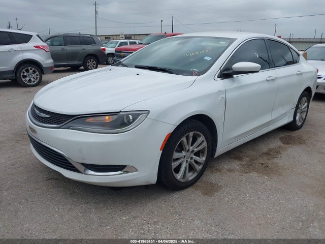 Chrysler 200 Limited 2016 1C3CCCAB3GN154726 Image 2