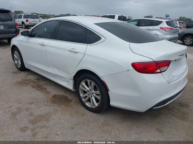 Chrysler 200 Limited 2016 1C3CCCAB3GN154726 Image 3