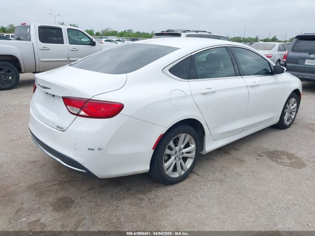 Chrysler 200 Limited 2016 1C3CCCAB3GN154726 Image 4
