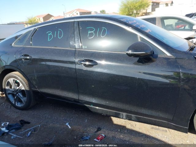 5XXG34J21NG118383 KIA K5 EX