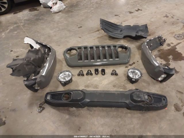1C4HJXFG1JW289594 Jeep Wrangler Unlimited Rubicon 4x4