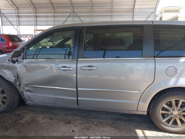 2C4RC1HG5FR539461 Chrysler Town & Country S