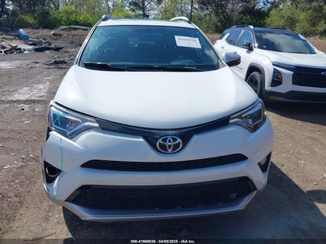 JTMJFREV1GD197209 Toyota RAV4 SE