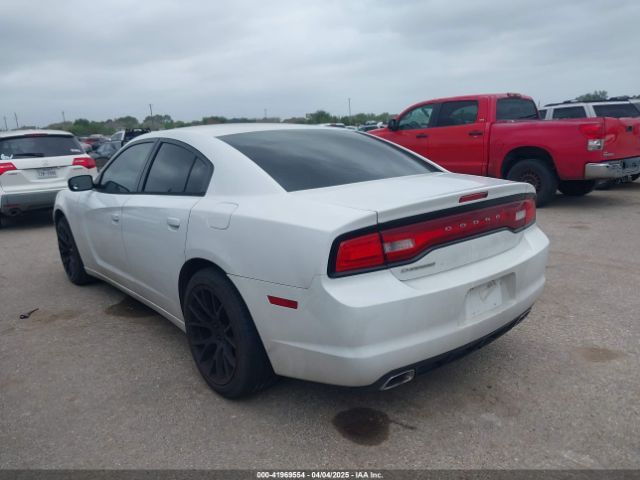 2C3CDXBG4EH240549 Dodge Charger Se