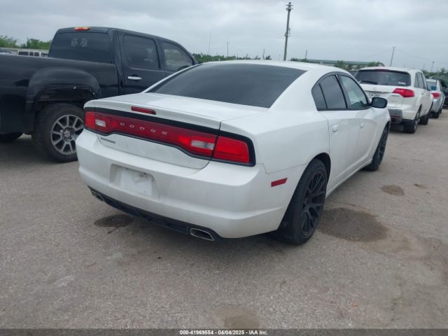 2C3CDXBG4EH240549 Dodge Charger Se