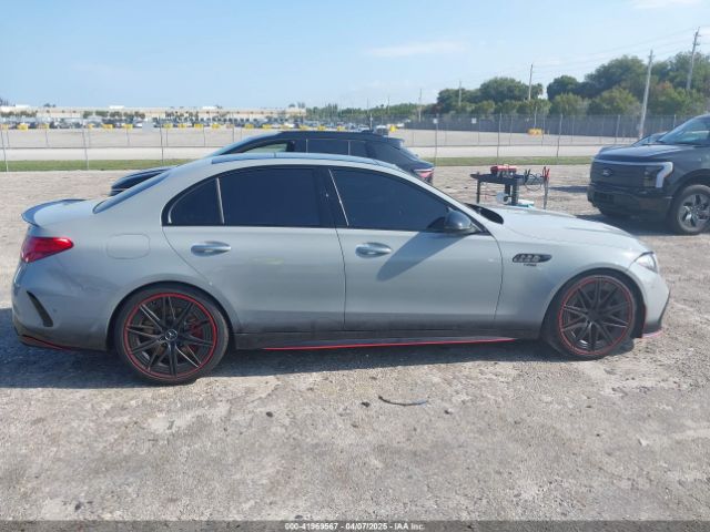 W1KAF8AB5RR173089 Mercedes-Benz Amg C 63 S E Performance