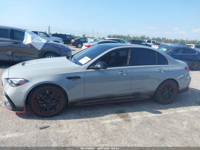 W1KAF8AB5RR173089 Mercedes-Benz Amg C 63 S E Performance