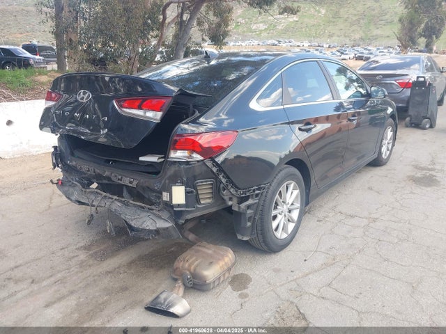 5NPE24AF9JH674680 Hyundai SONATA SE