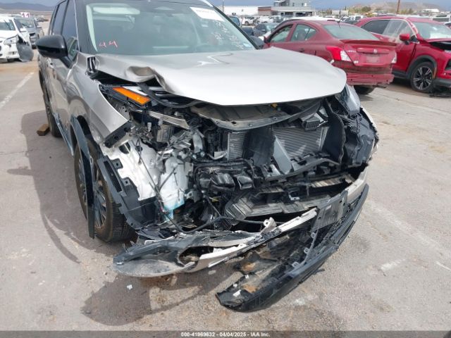 JN8BT3DC9SW380336 Nissan Rogue Platinum Fwd