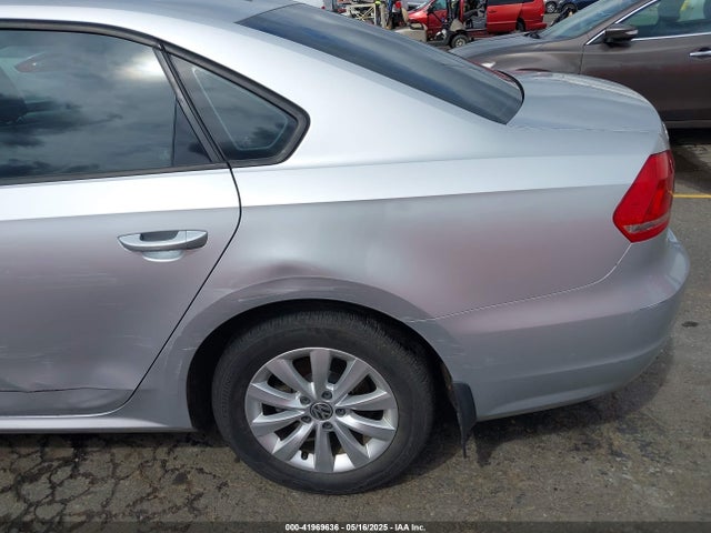 Volkswagen Passat 2015 1VWAT7A35FC067680 Image 20