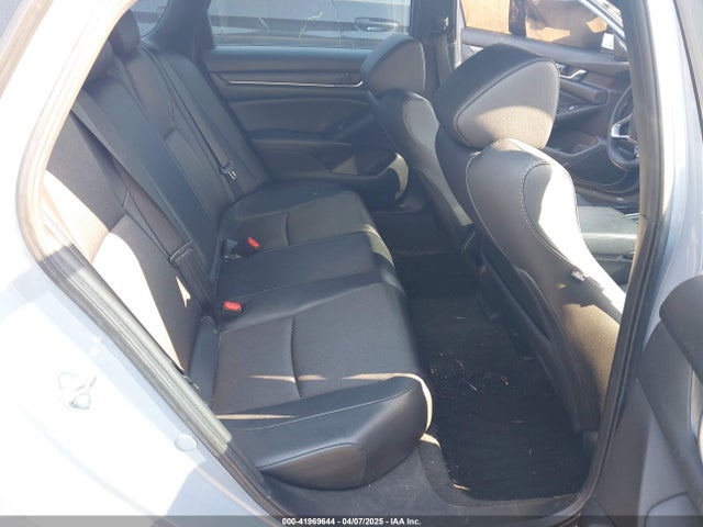 1HGCV1F35MA047869 Honda Accord Sport