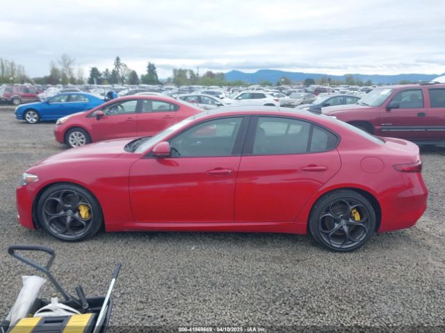 ZARFAECN4J7594201 Alfa Romeo Giulia Ti Sport Rwd