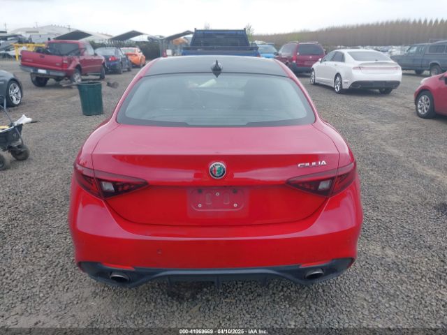 ZARFAECN4J7594201 Alfa Romeo Giulia Ti Sport Rwd