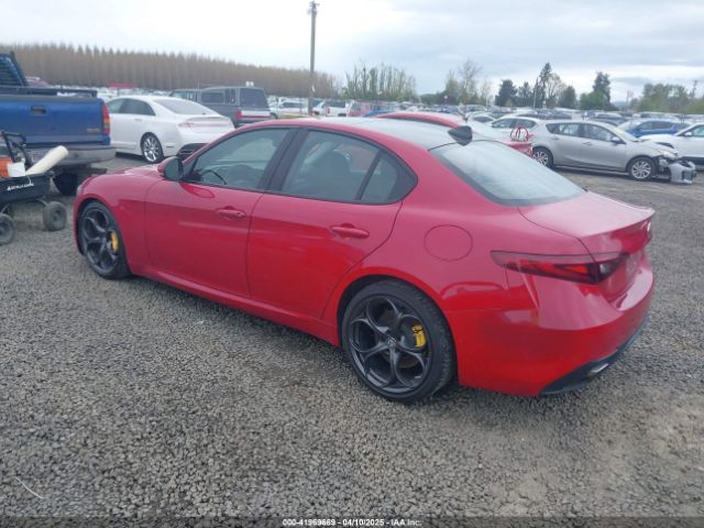 ZARFAECN4J7594201 Alfa Romeo Giulia Ti Sport Rwd