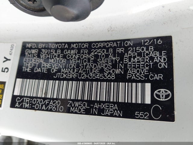 Toyota Prius Two 2017 JTDKBRFU2H3545368 Image 9