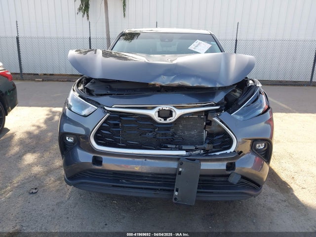 5TDKDRBH0PS034516 Toyota Highlander Le