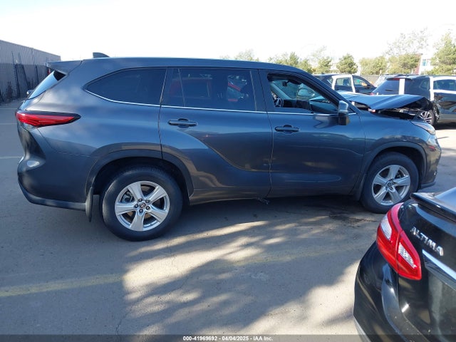 5TDKDRBH0PS034516 Toyota Highlander Le