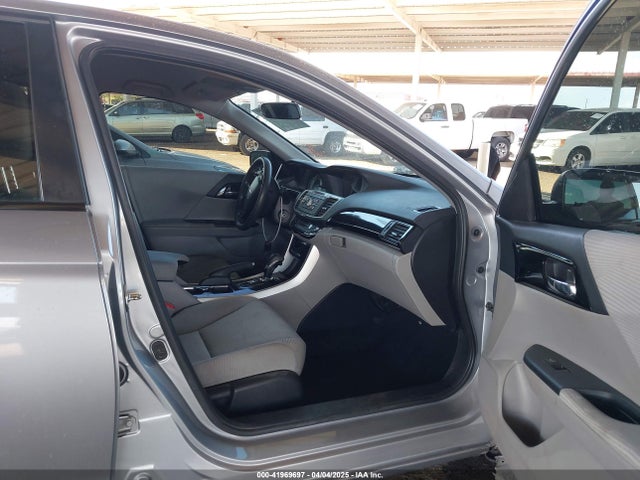1HGCR2F30HA286391 Honda ACCORD LX