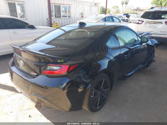 2025 TOYOTA GR86 JF1ZNBE18S8754750 Photo 3