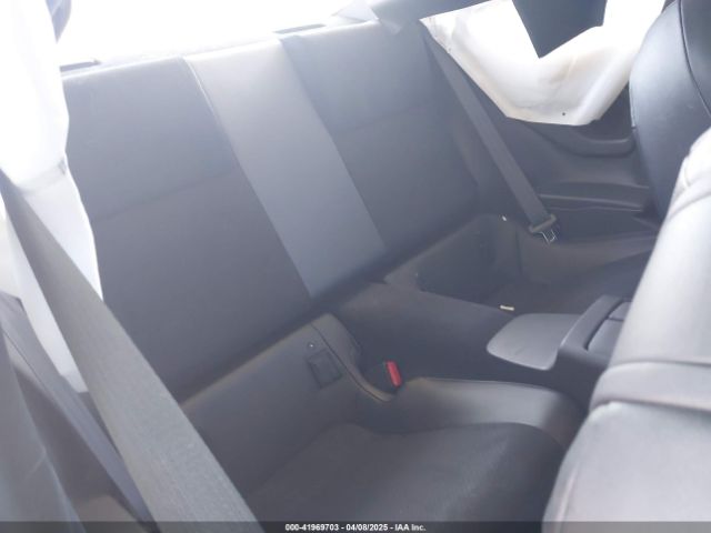 2025 TOYOTA GR86 JF1ZNBE18S8754750 Photo 7