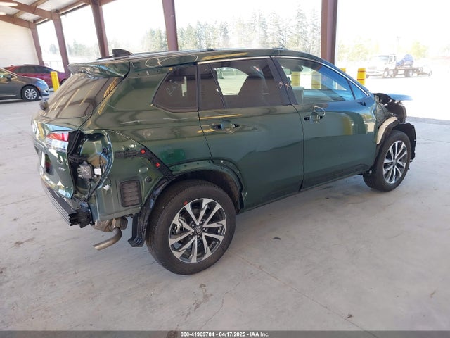 7MUDAABG6SV125265 Toyota Corolla Cross Xle