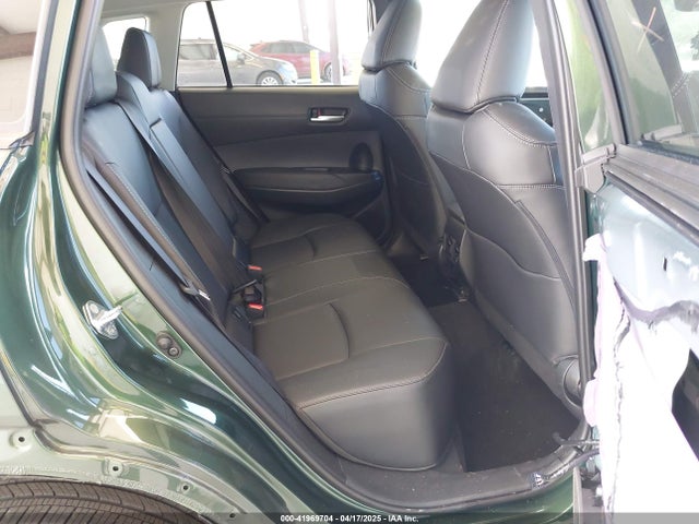 7MUDAABG6SV125265 Toyota Corolla Cross Xle