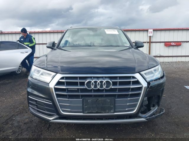 WA1BNAFY5K2079938 Audi Q5 45 Premium