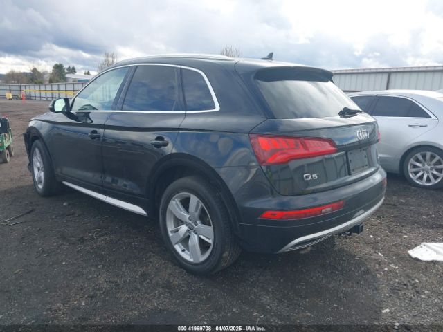 WA1BNAFY5K2079938 Audi Q5 45 Premium