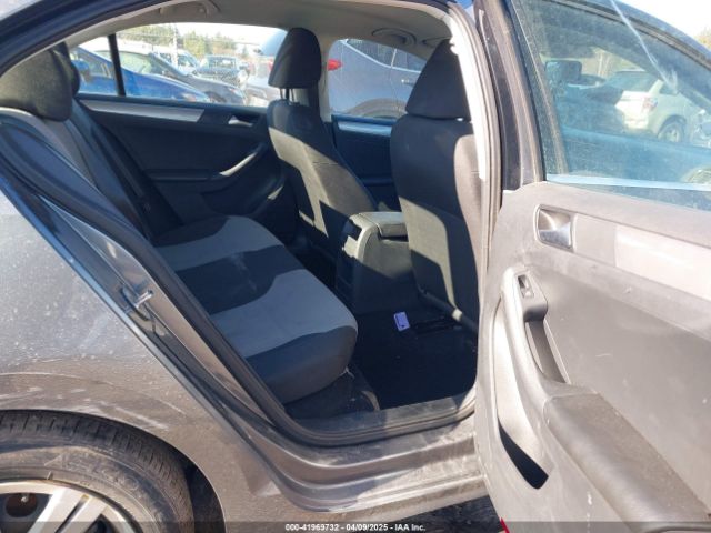 3VW167AJXHM411656 Volkswagen Jetta 1.4t S