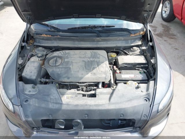 1C4PJMCS2FW601271 Jeep Cherokee Latitude