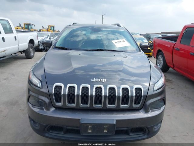 1C4PJMCS2FW601271 Jeep Cherokee Latitude