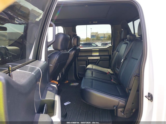1FTEW1E42KFC37207 Ford F-150 Lariat