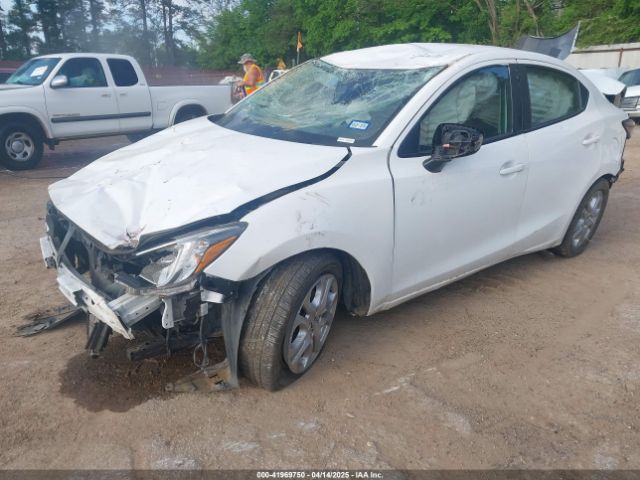 3MYDLBYV2HY163594 Toyota YARIS IA