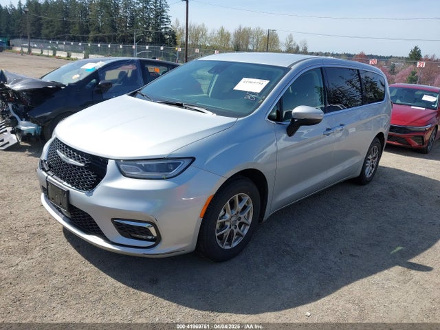 Chrysler Pacifica Touring L 2023 2C4RC1BG7PR591202 Image 2