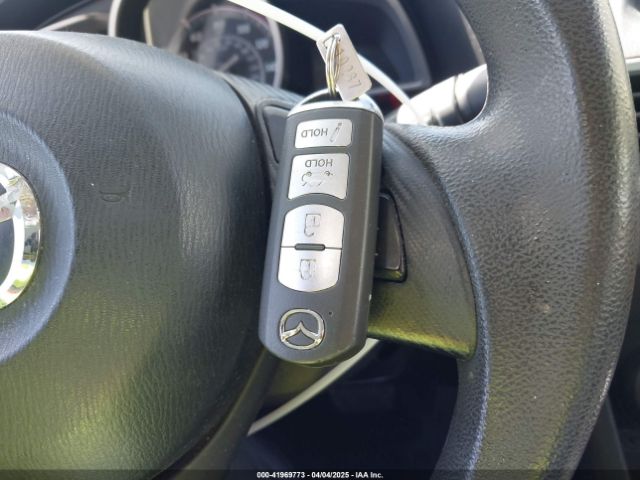 3MZBM1U78EM121323 Mazda Mazda3 I Sport