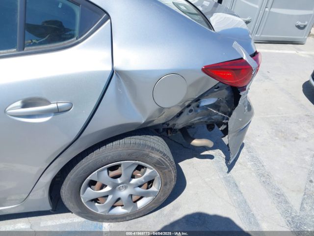 3MZBM1U78EM121323 Mazda Mazda3 I Sport