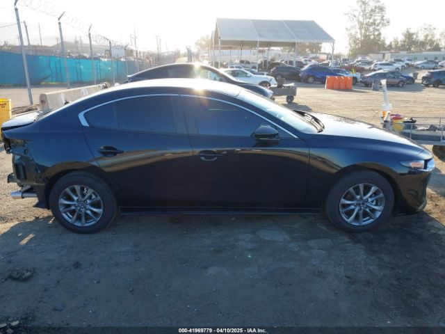 3MZBPAAMXRM423154 Mazda Mazda3 2.5 S